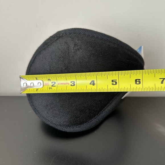 NWT Ear Band - Picture 4 of 5